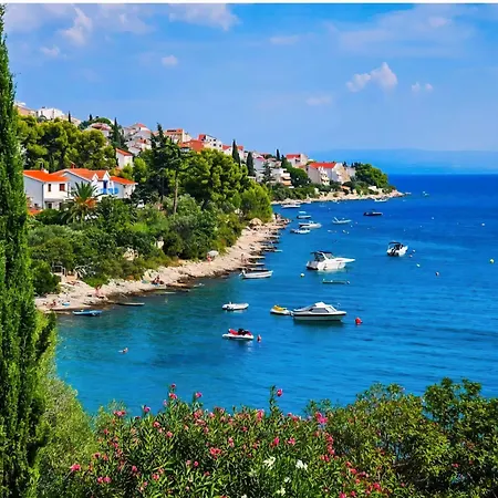 Seastone Alta Beachfront