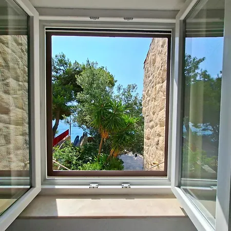 Seastone Alta Beachfront וילה