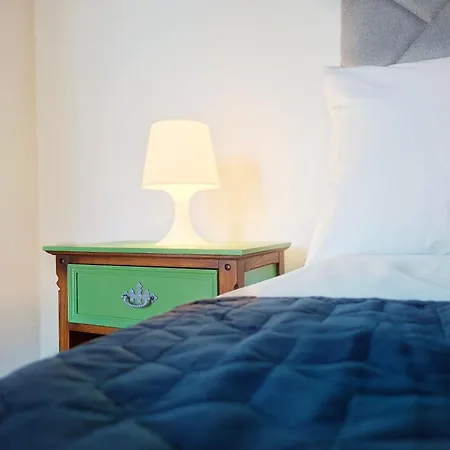 Seastone Alta Beachfront تروغير