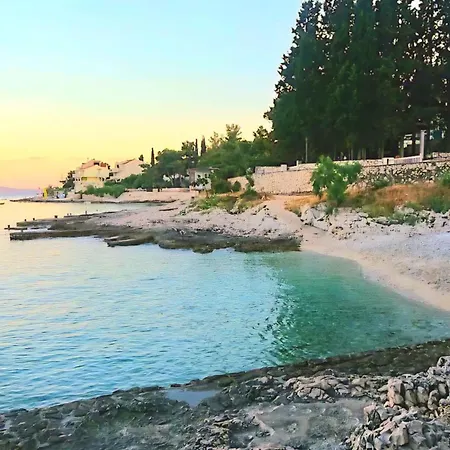 Seastone Alta Beachfront Villa Trogir