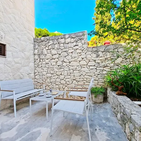 فيلة Seastone Alta Beachfront *