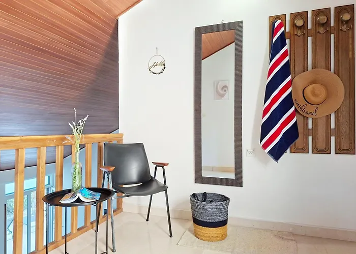 Seastone Alta Beachfront Villa *